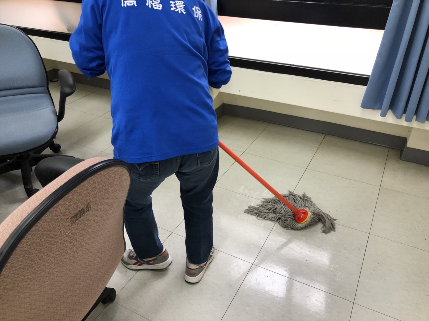 照片